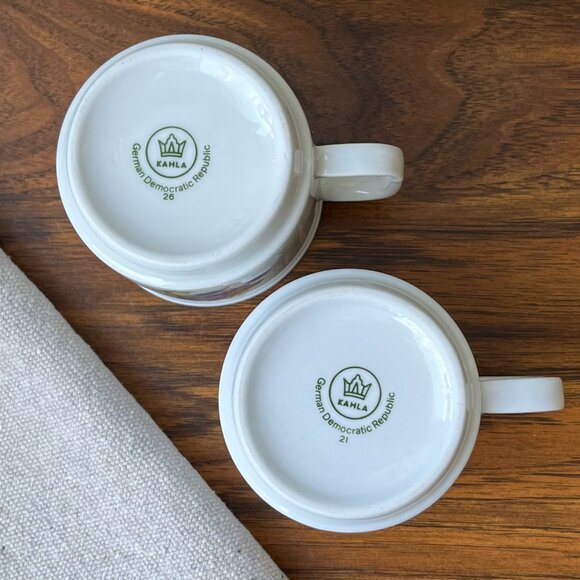 Kahla Germany 2 Porcelain Mugs Fruits Pattern Strawberry Grapes - Picture 10 of 12